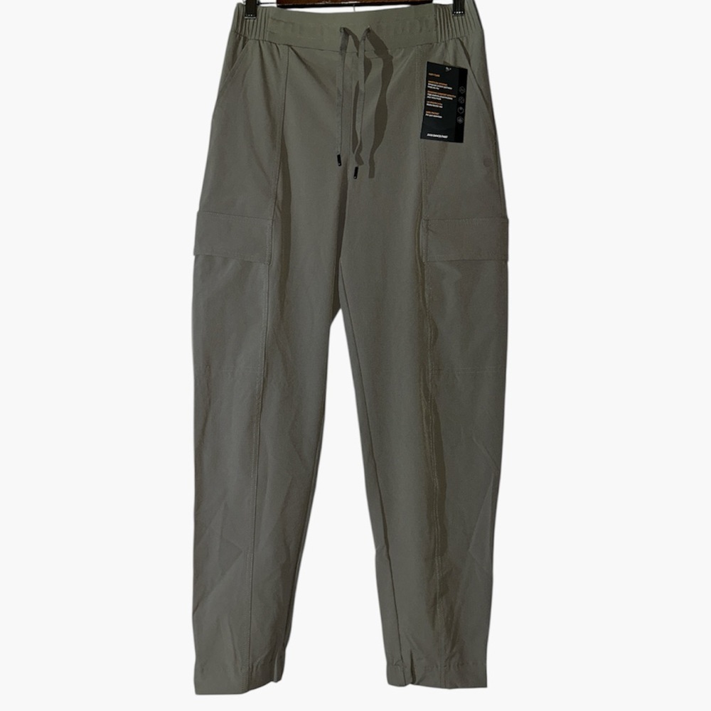 Avia NWT dance pant SIZE SMALL